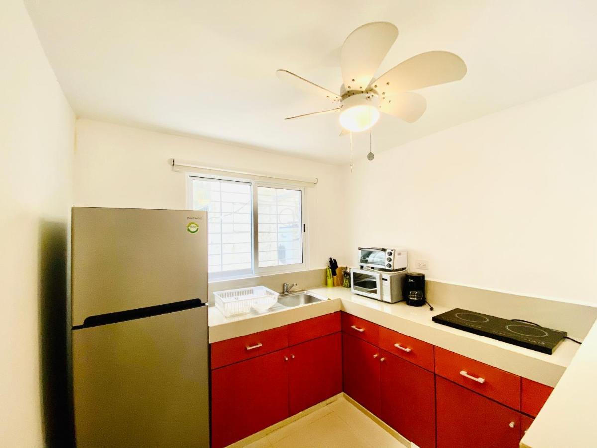 Apartamento cálido y moderno en la entrada de la zona hotelera Cancún Exterior foto
