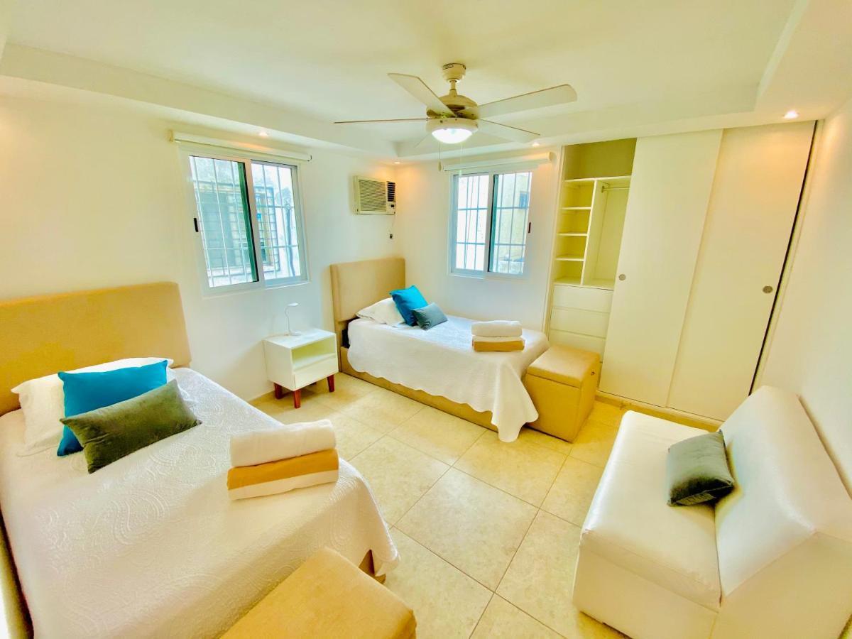 Apartamento cálido y moderno en la entrada de la zona hotelera Cancún Exterior foto