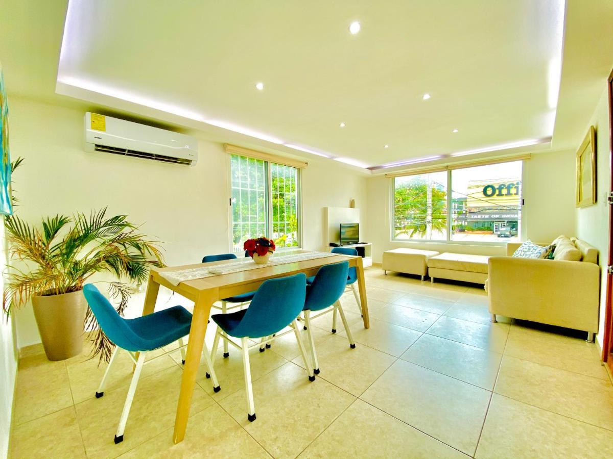 Apartamento cálido y moderno en la entrada de la zona hotelera Cancún Exterior foto
