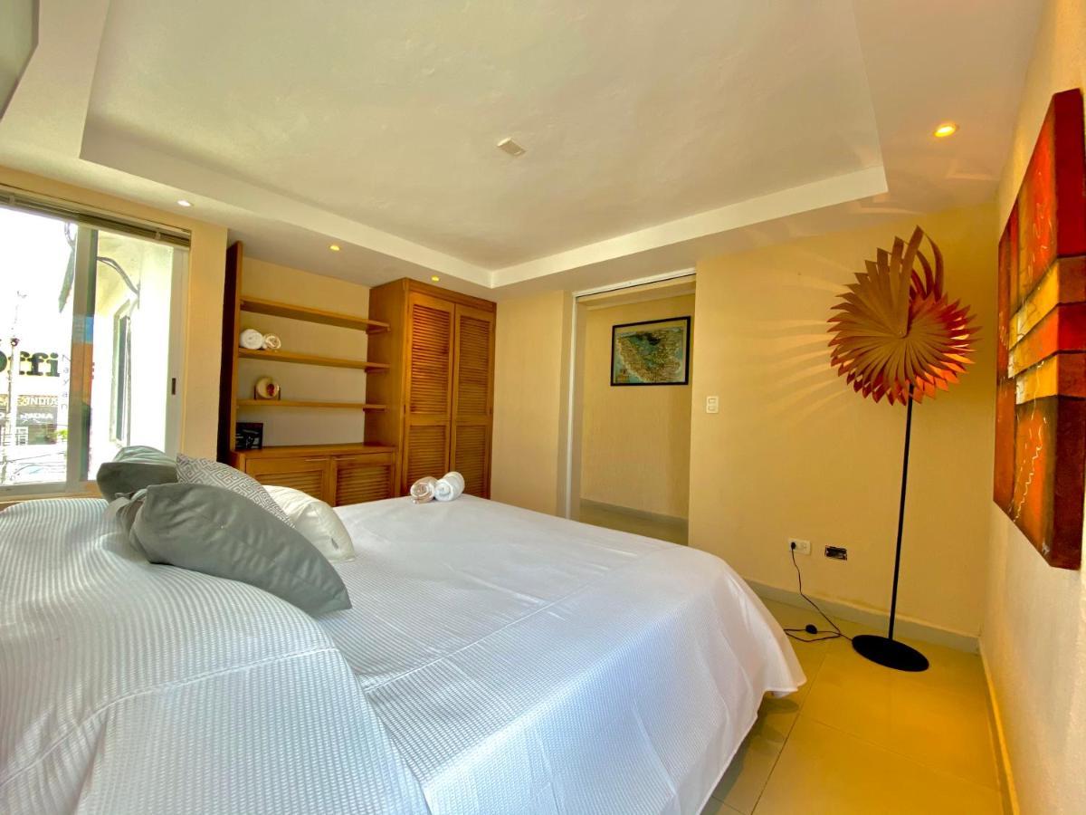 Apartamento cálido y moderno en la entrada de la zona hotelera Cancún Exterior foto